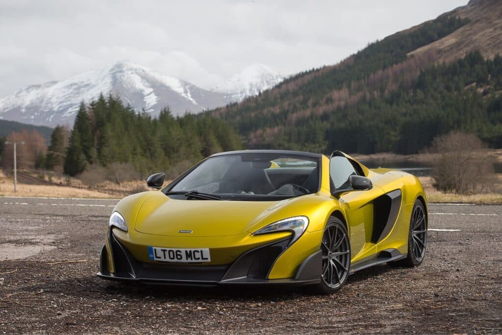 En 2015, McLaren lance la 675LT. (Ici c'est une 675LT Spider) - © McLaren Auto