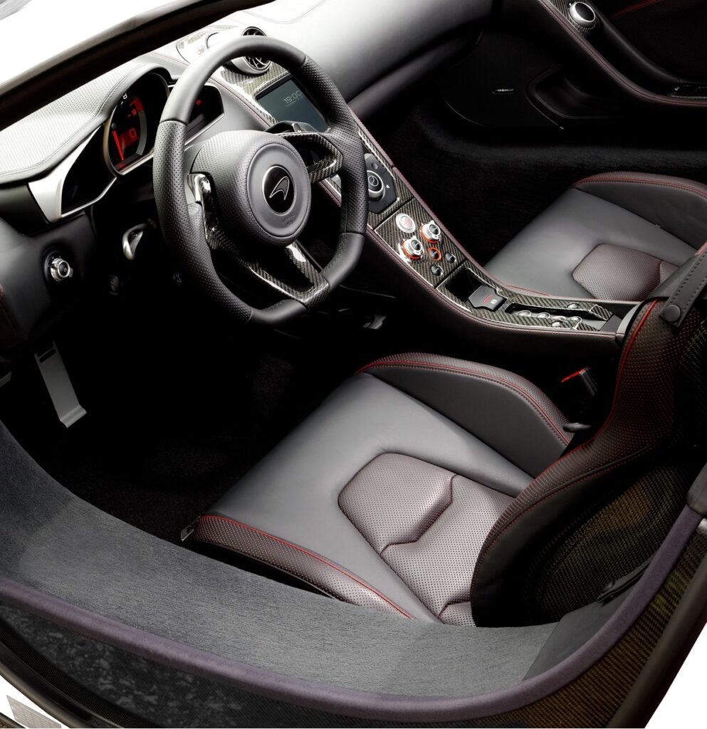 MP4-12 C Intérieur - © McLaren Automotive