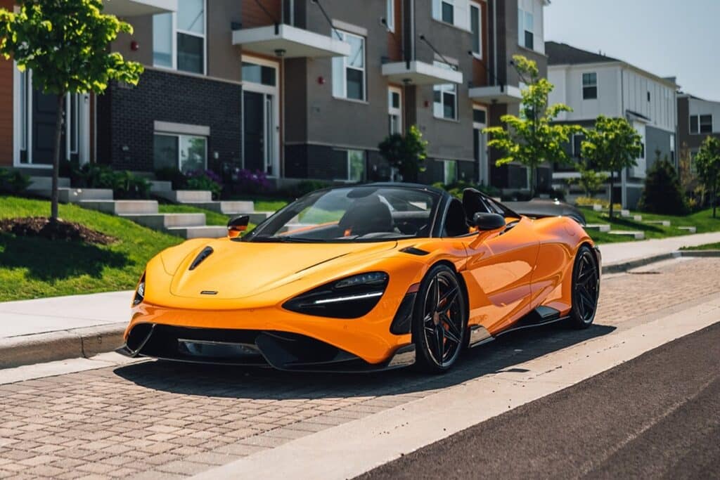 Heureusement, l’équipe a pu la récupérer et la 765LT est repartie en mission - © The Hamilton Collection