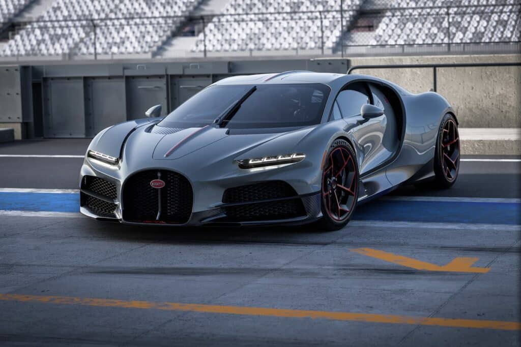 Une puissance combinée de 1 800 chevaux - © Bugatti